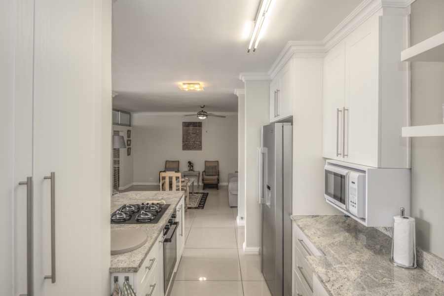 To Let 2 Bedroom Property for Rent in Summerstrand Eastern Cape